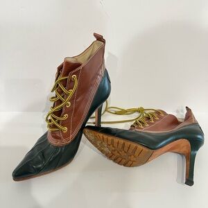 Manolo Blahnik  sz 38 1/2